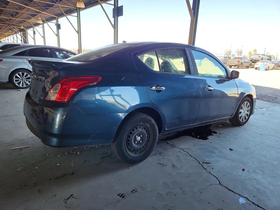 Photo 3 from auction – 2015 NISSAN VERSA with VIN 3N1CN7AP4FL953800