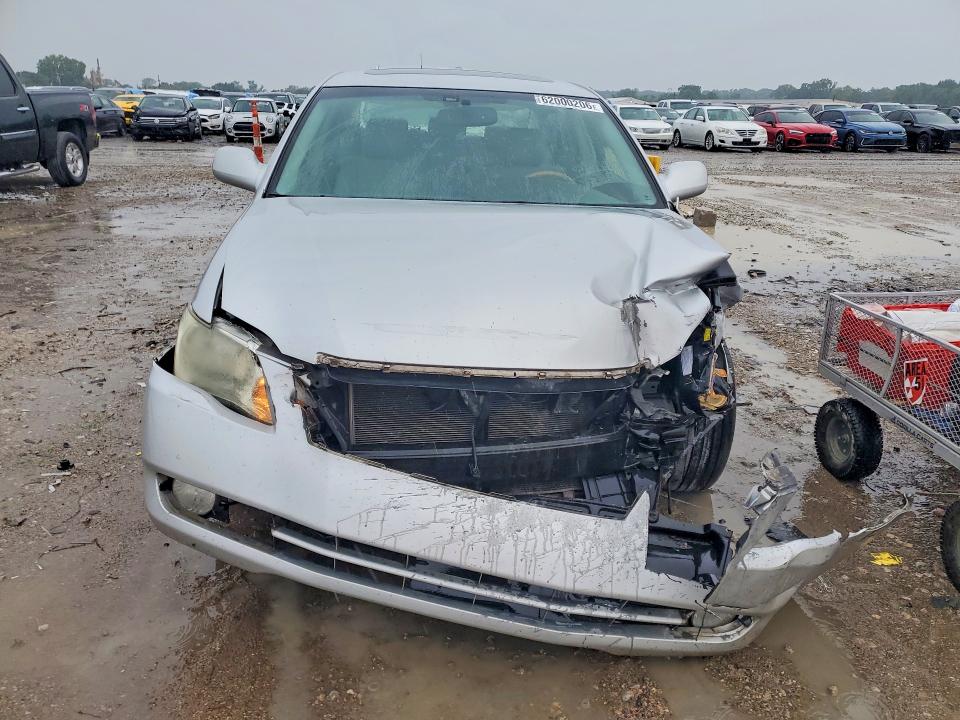 Photo 5 from auction – 2005 TOYOTA AVALON with VIN 4T1BK36B05U044587
