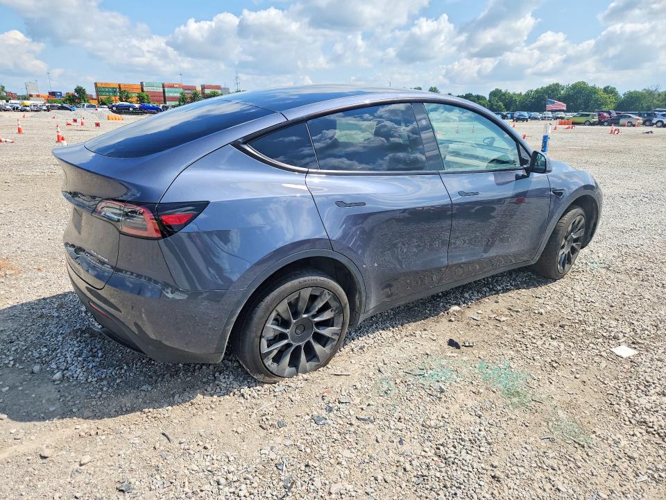 Photo 3 from auction – 2023 TESLA MODEL Y with VIN 7SAYGDEEXPA189746