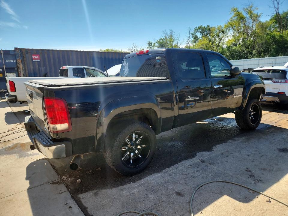 Photo 3 from auction – 2011 GMC SIERRA with VIN 3GTP2VE34BG295515