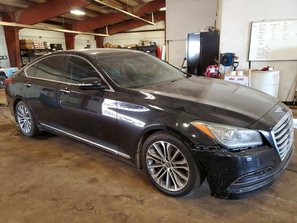 Photo 4 from auction – 2015 HYUNDAI GENESIS with VIN KMHGN4JE7FU103804