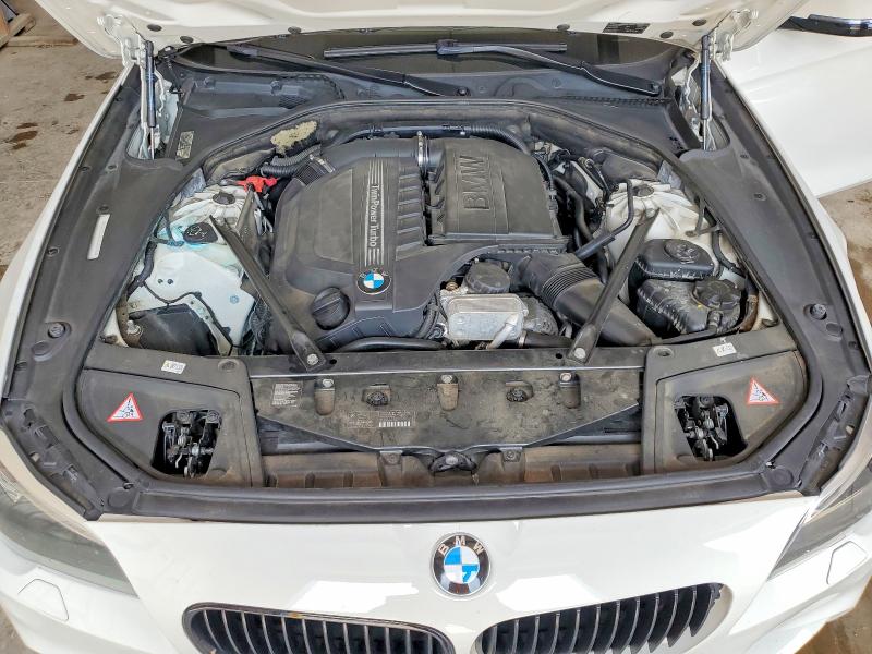 Photo 11 from auction – 2014 BMW 535 with VIN WBA5B3C56ED530852
