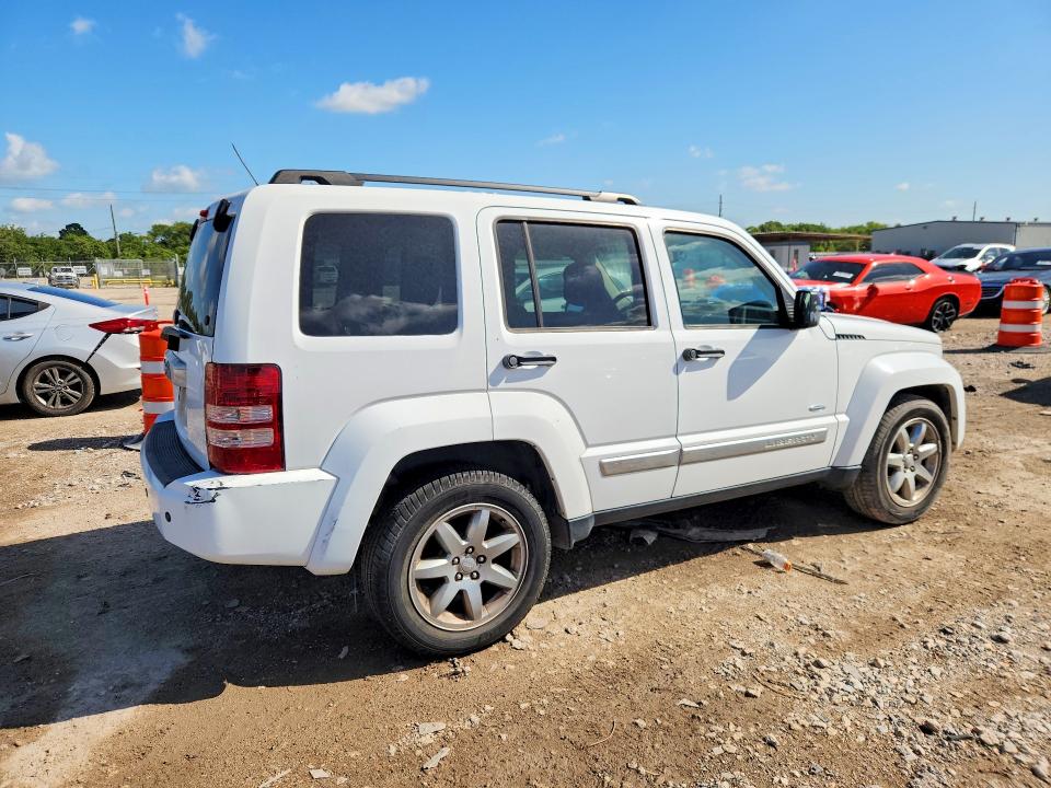 Photo 3 from auction – 2012 JEEP LIBERTY with VIN 1C4PJMAK1CW195627