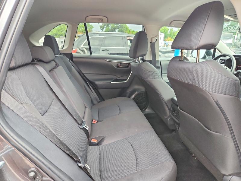 Photo 11 from auction – 2025 TOYOTA RAV4 with VIN 2T3F1RFV0SC515661