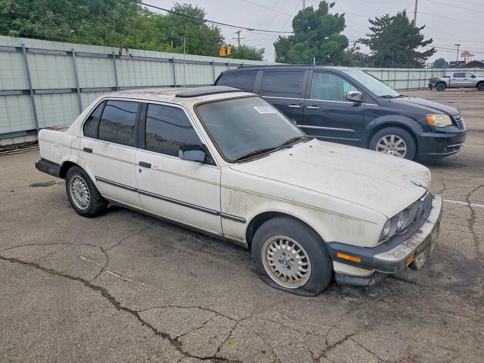 Photo 4 from auction – 1986 BMW 325 with VIN WBAAE6409G0704997