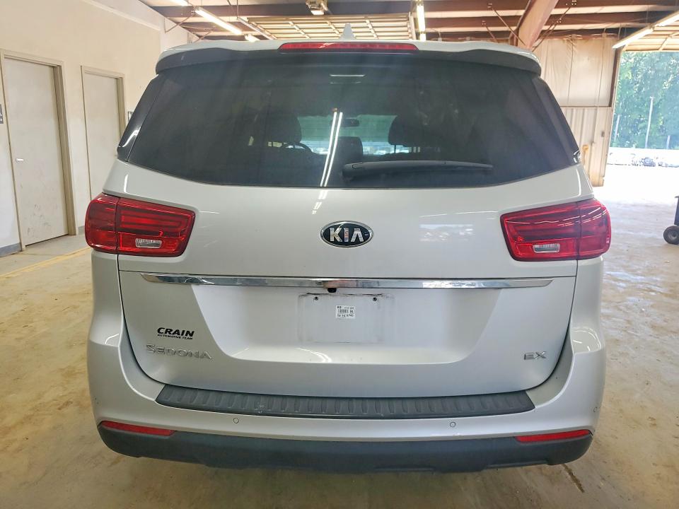 Photo 6 from auction – 2021 KIA SEDONA with VIN KNDMB5C13M6662199