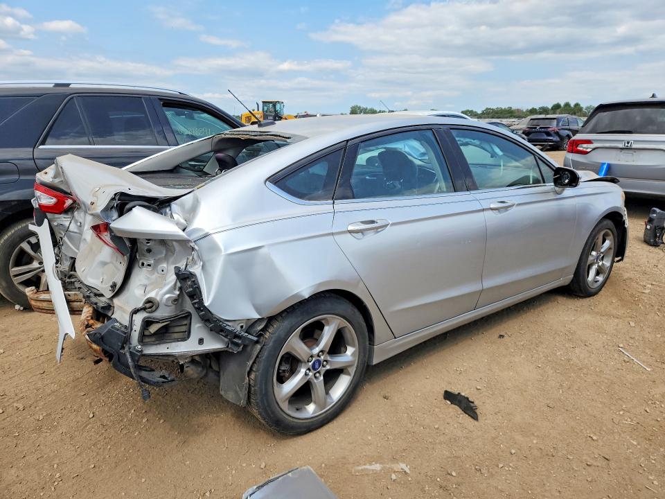 Photo 3 from auction – 2013 FORD FUSION with VIN 3FA6P0HR4DR112207