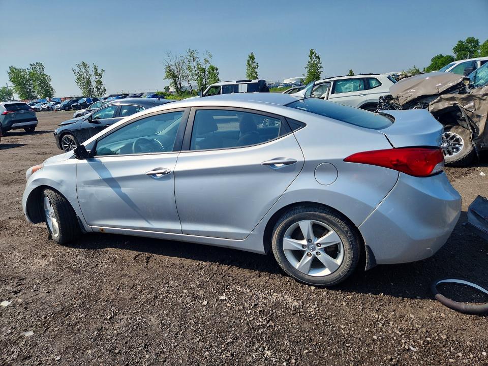 Photo 2 from auction – 2013 HYUNDAI ELANTRA with VIN 5NPDH4AEXDH250057