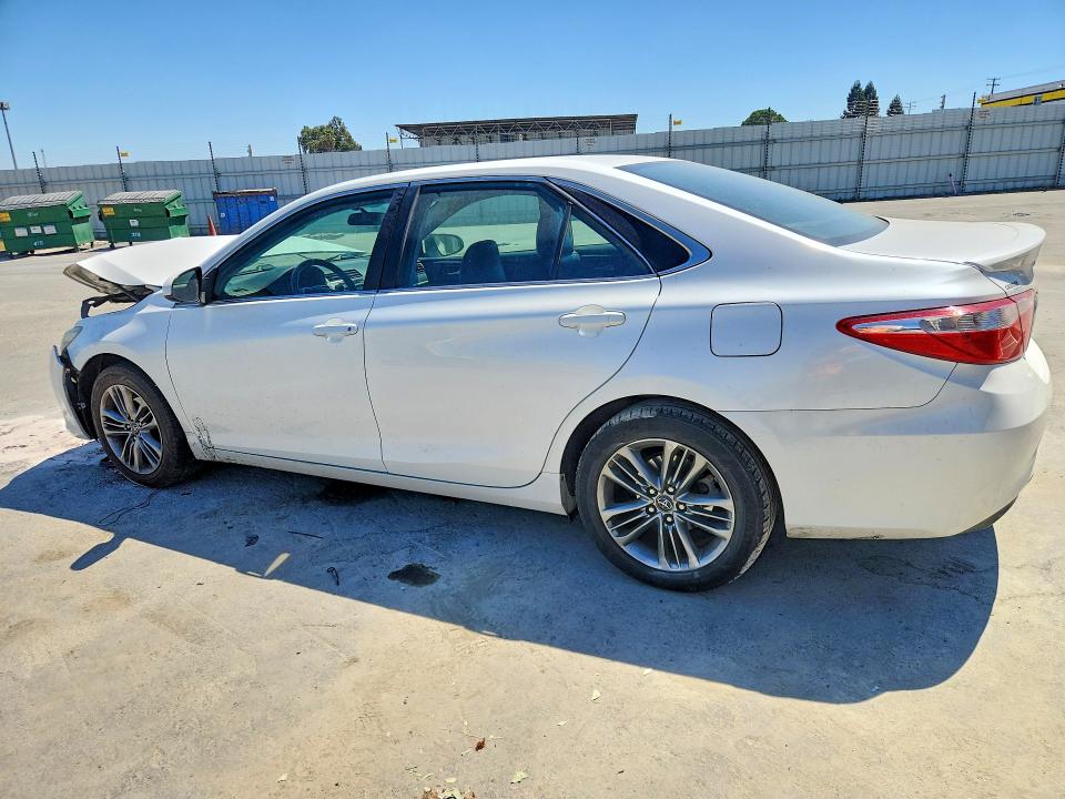 Photo 2 from auction – 2017 TOYOTA CAMRY with VIN 4T1BF1FK0HU330940