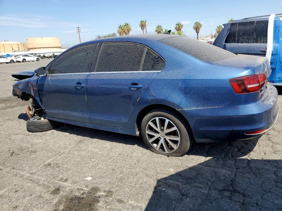 Photo 2 from auction – 2017 VOLKSWAGEN JETTA with VIN 3VWDB7AJ2HM292235