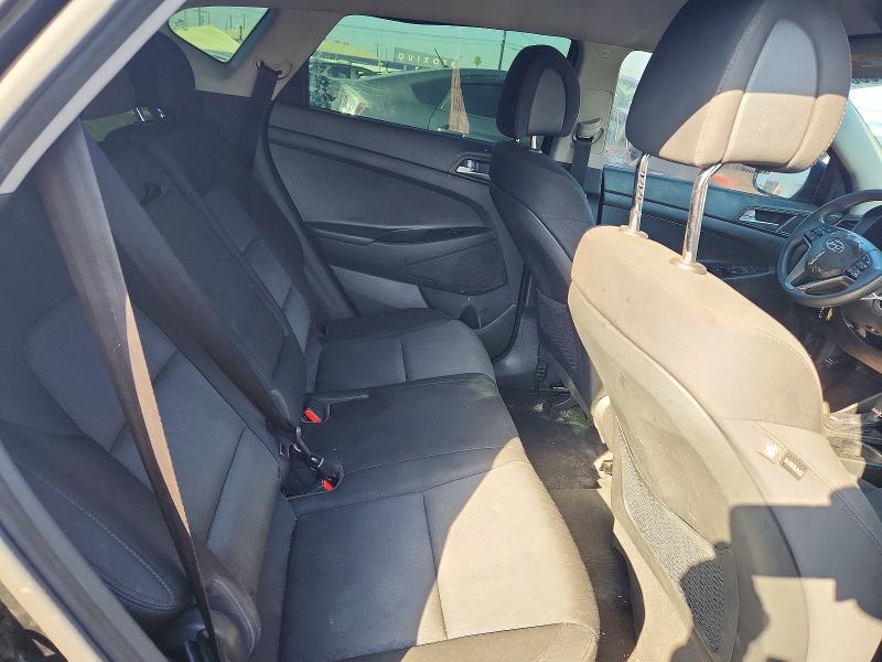 Photo 11 from auction – 2017 HYUNDAI TUCSON with VIN KM8J23A47HU407461