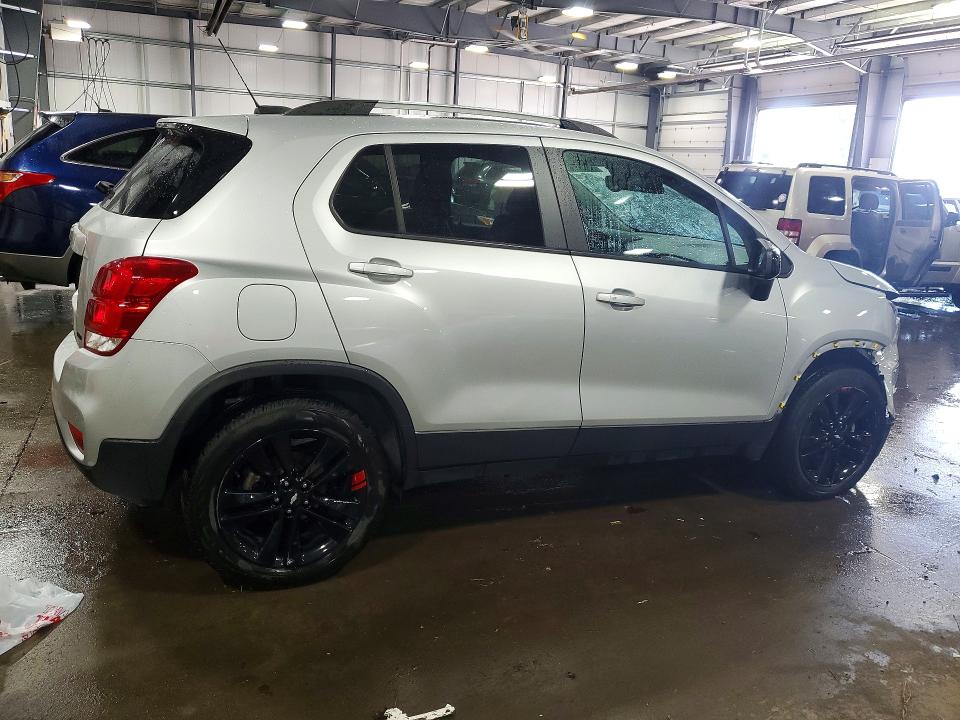 Photo 3 from auction – 2021 CHEVROLET TRAX with VIN KL7CJPSB8MB345561