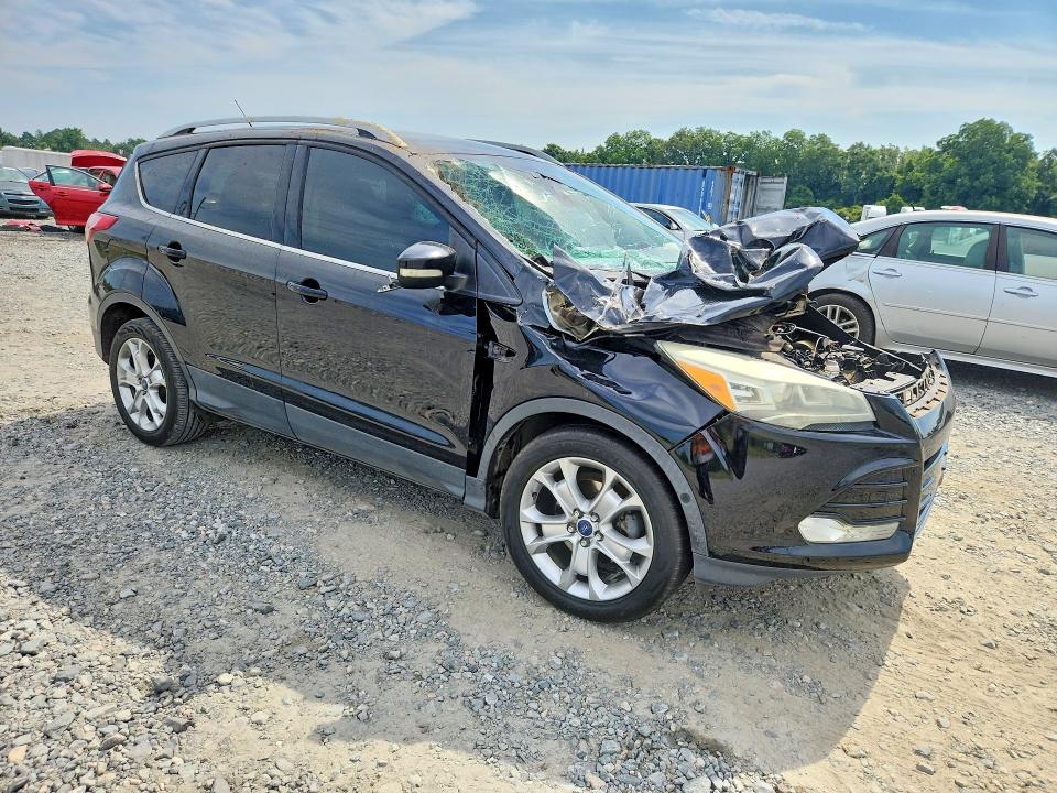 Photo 4 from auction – 2016 FORD ESCAPE with VIN 1FMCU0JX5GUA07943