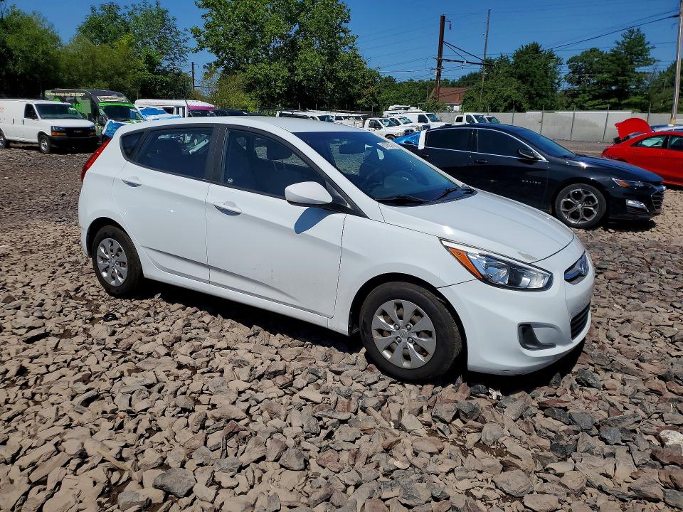 Photo 4 from auction – 2017 HYUNDAI ACCENT with VIN KMHCT5AE3HU363209