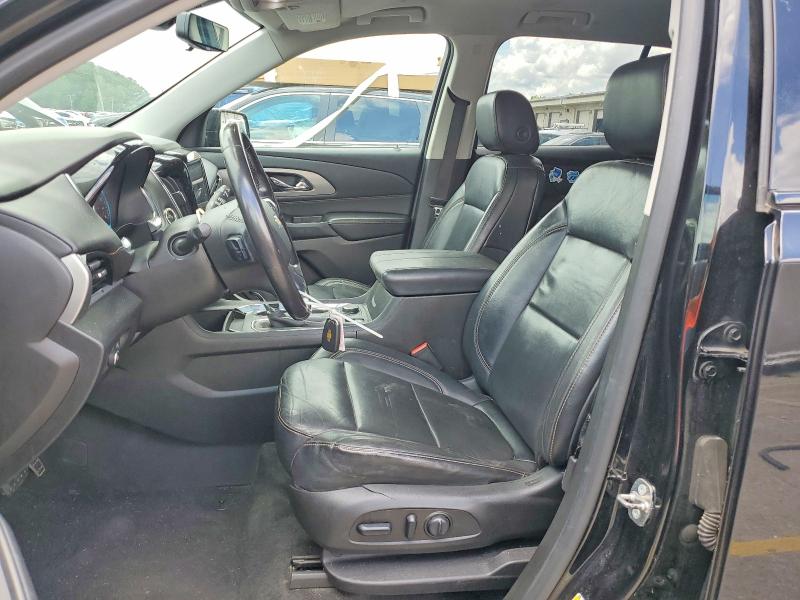 Photo 7 from auction – 2018 CHEVROLET TRAVERSE with VIN 1GNERJKX5JJ180154