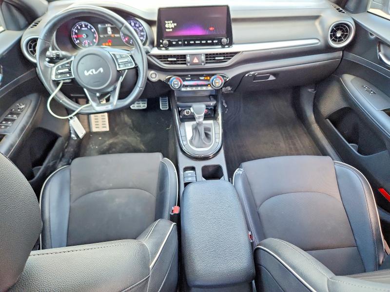 Photo 8 from auction – 2023 KIA FORTE with VIN 3KPF54AD4PE539467