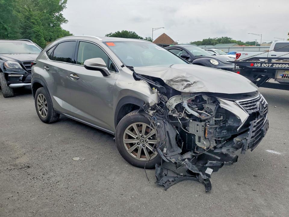 Photo 4 from auction – 2020 LEXUS NX with VIN JTJDARDZ1L5010004