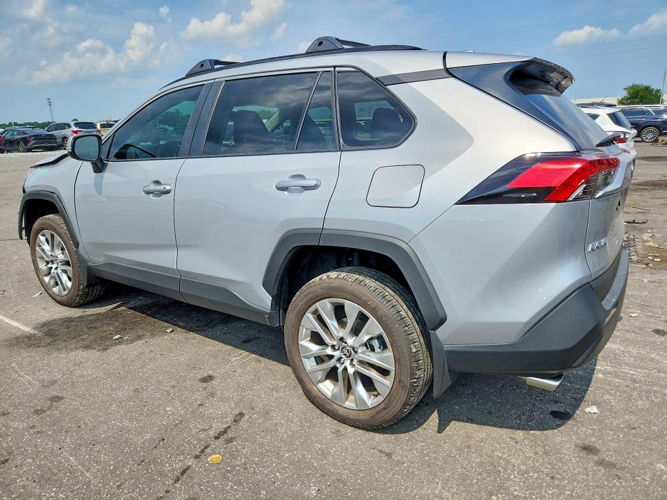 صورة رقم 2 من المزاد - 2024 TOYOTA RAV4 مع VIN 2T3C1RFVXRW344915