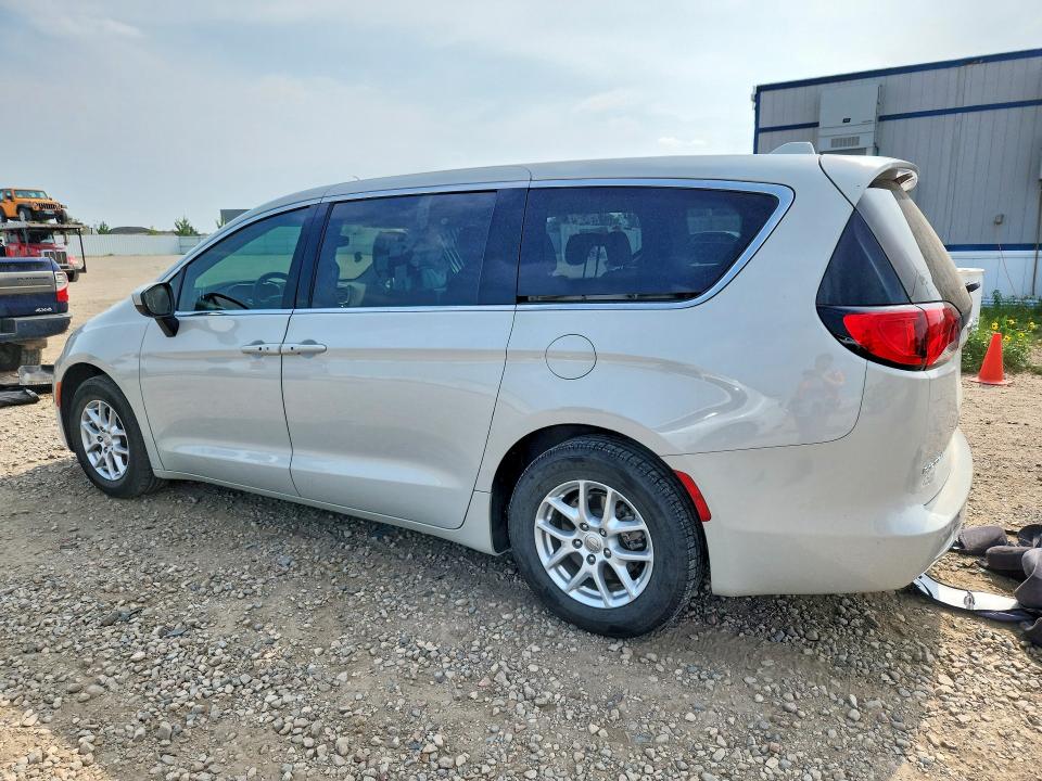 Photo 2 from auction – 2017 CHRYSLER PACIFICA with VIN 2C4RC1DG9HR587697