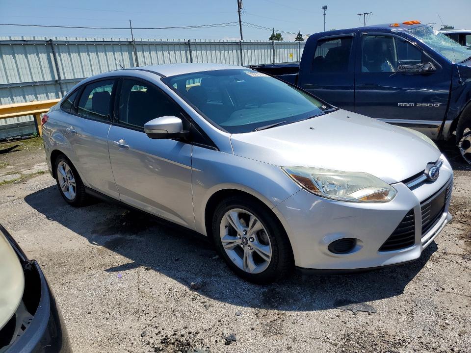 Photo 4 from auction – 2014 FORD FOCUS with VIN 1FADP3F27EL400396