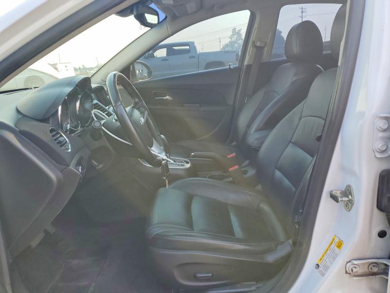 Photo 7 from auction – 2014 CHEVROLET CRUZE with VIN 1G1PE5SB2E7339393