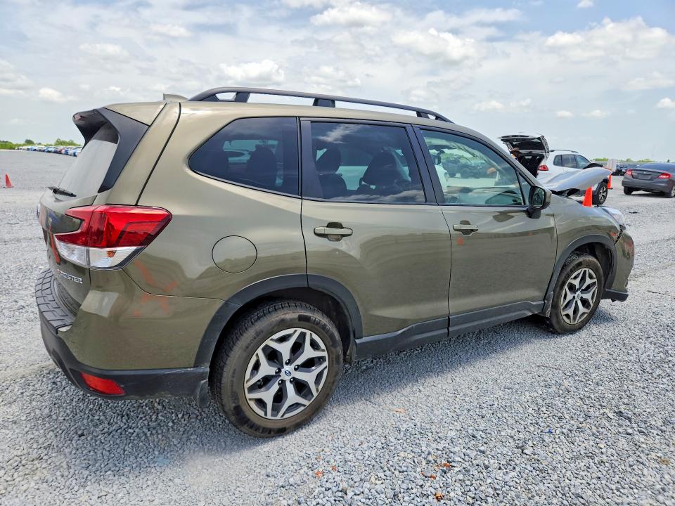 Photo 3 from auction – 2023 SUBARU FORESTER with VIN JF2SKAEC5PH468783