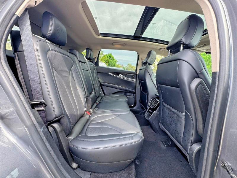 Photo 6 from auction – 2022 LINCOLN NAUTILUS with VIN 2LMPJ8K93NBL22482
