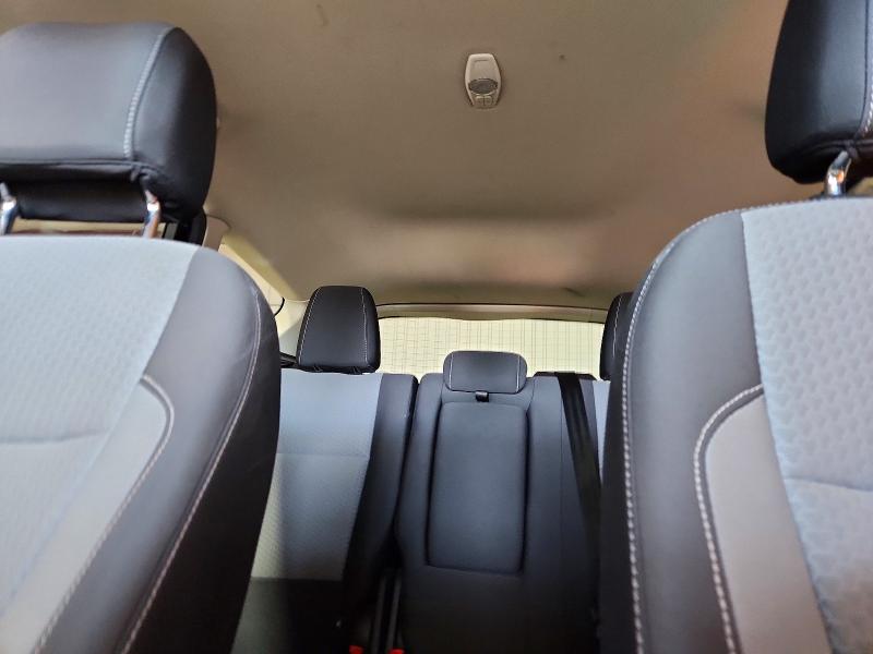 Photo 10 from auction – 2017 FORD ESCAPE with VIN 1FMCU0GD5HUE39253