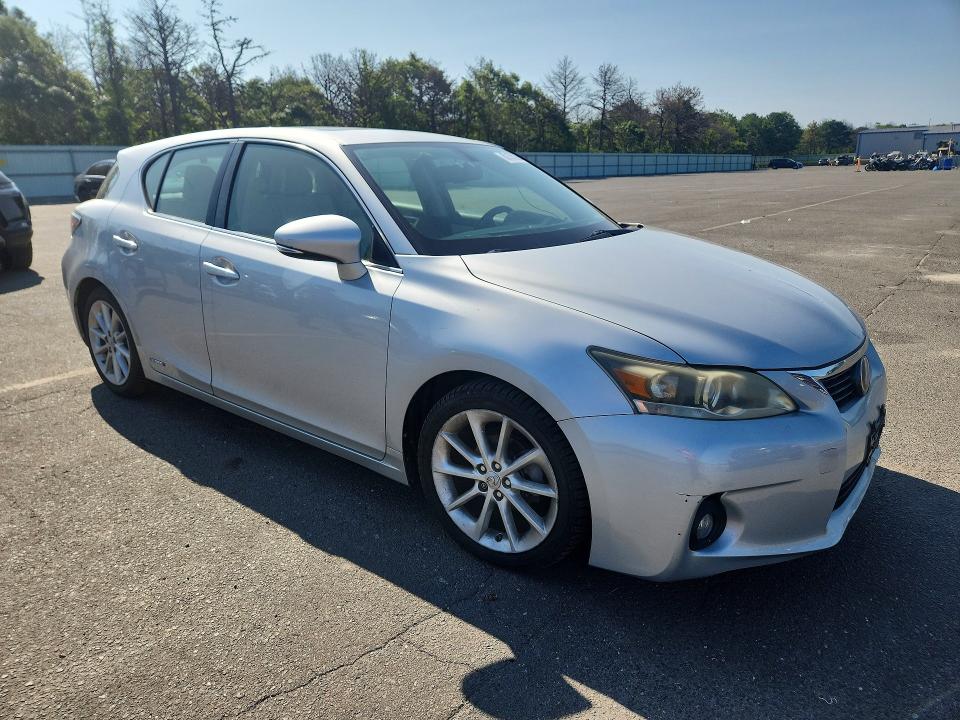 Photo 4 from auction – 2011 LEXUS CT with VIN JTHKD5BH6B2020465