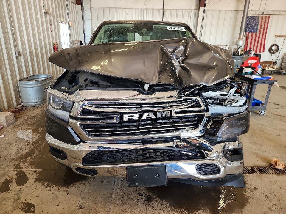Photo 5 from auction – 2021 RAM 1500 with VIN 1C6SRFJT7MN699380