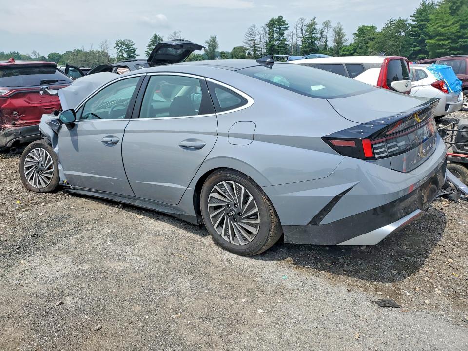 Снимка 2 от търг – 2026 HYUNDAI SONATA HYBRID с VIN KMHL34JJ2TA150379