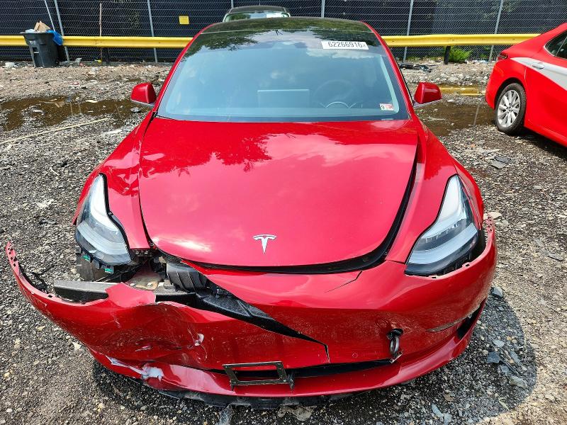 Фото 11 с аукциона – 2019 TESLA MODEL 3 с VIN 5YJ3E1EB0KF464148
