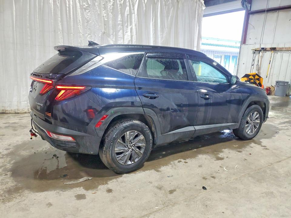 Photo 3 from auction – 2023 HYUNDAI TUCSON with VIN KM8JBCA10PU115025