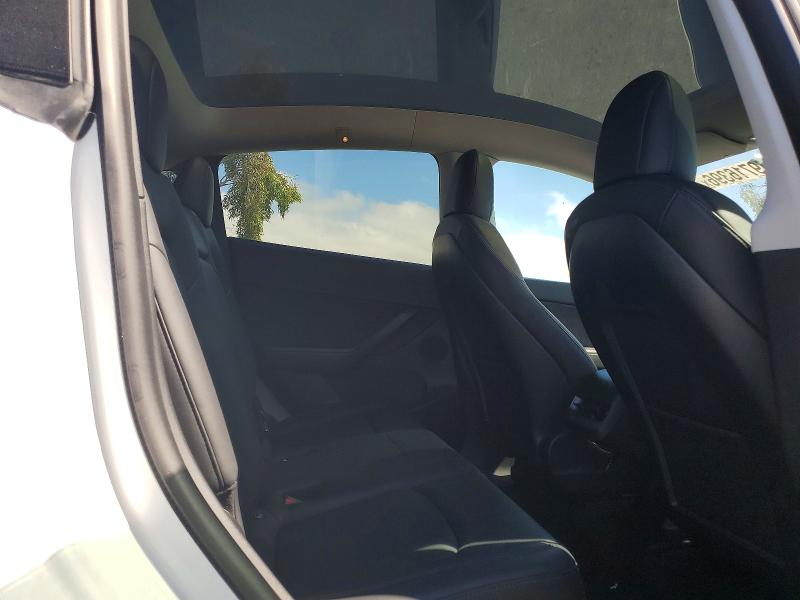 Photo 10 from auction – 2021 TESLA MODEL Y with VIN 5YJYGDEE3MF096918