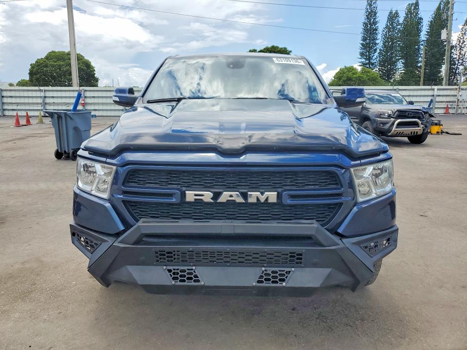 Photo 5 from auction – 2022 RAM 1500 with VIN 1C6RREFM1NN446485