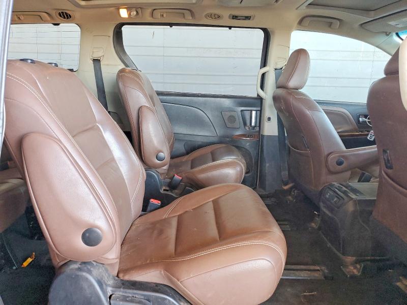 Photo 10 from auction – 2017 TOYOTA SIENNA with VIN 5TDDZ3DC0HS160904