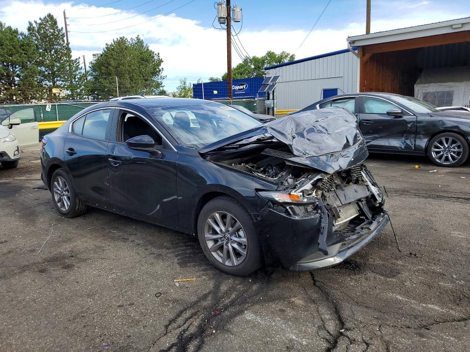 Photo 4 from auction – 2021 MAZDA 3 with VIN JM1BPAAL4M1344854
