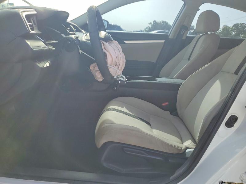 Photo 7 from auction – 2017 HONDA CIVIC with VIN 19XFC2F76HE055671