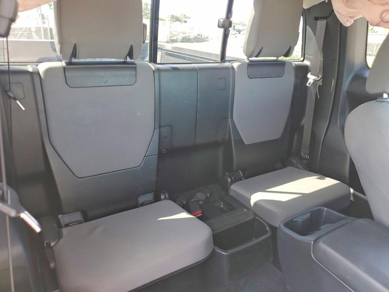 Photo 10 from auction – 2022 TOYOTA TACOMA with VIN 3TYRX5GN4NT064178