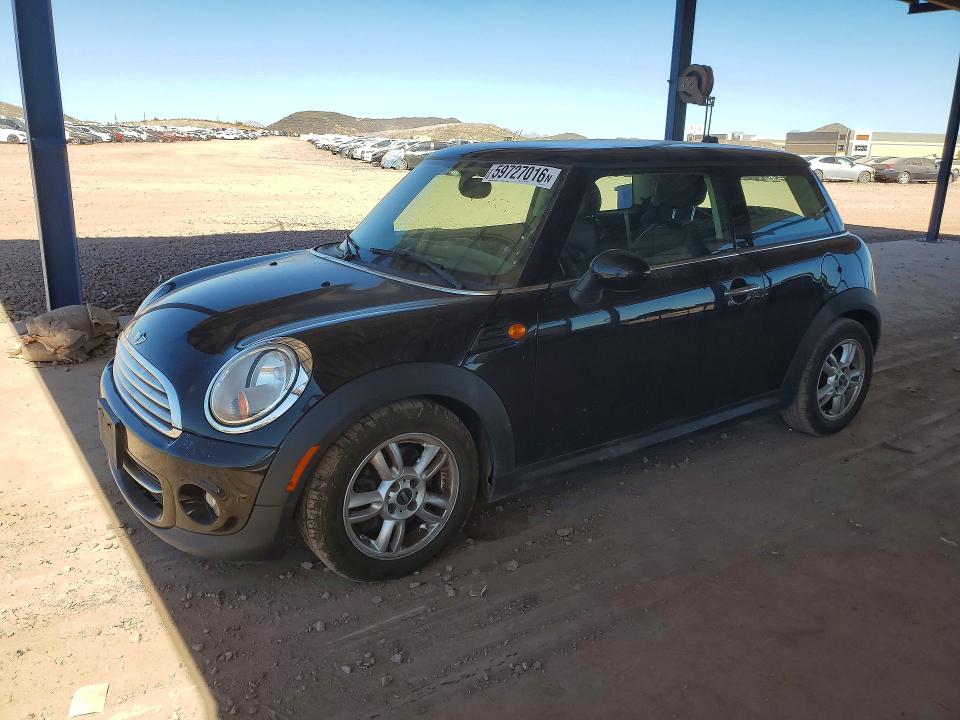 MINI COOPER 2013 with VIN WMWSU3C50DT681395 - Photo from auction