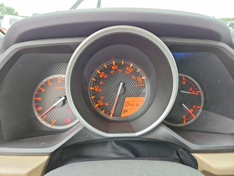 Photo 9 from auction – 2011 TOYOTA 4RUNNER with VIN JTEZU5JR4B5019593