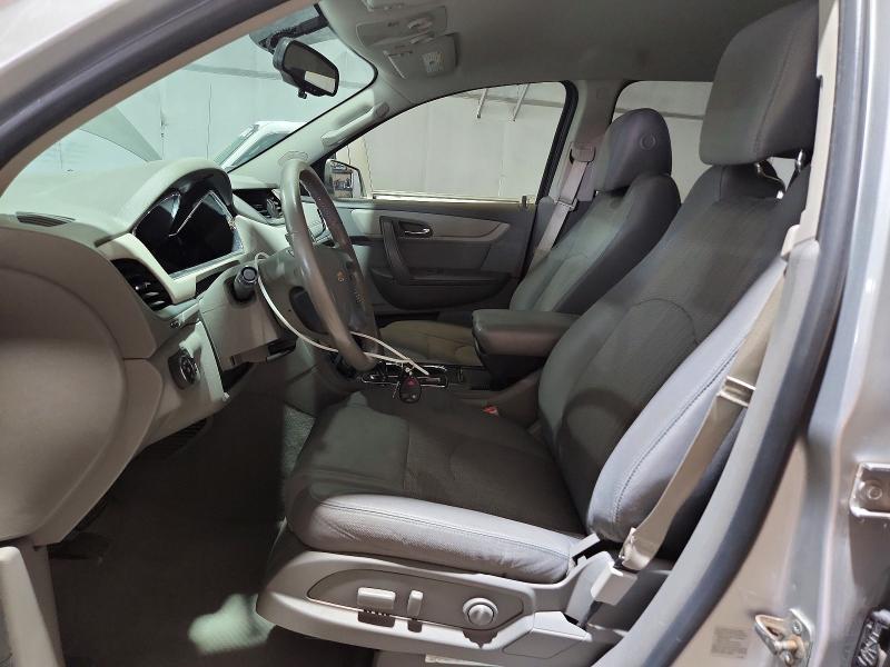 Photo 7 from auction – 2017 CHEVROLET TRAVERSE with VIN 1GNKVGKD7HJ313014