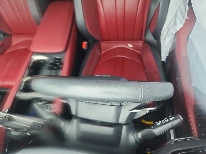 Photo 8 from auction – 2023 LEXUS RX with VIN 2T2BCMEA3PC006444