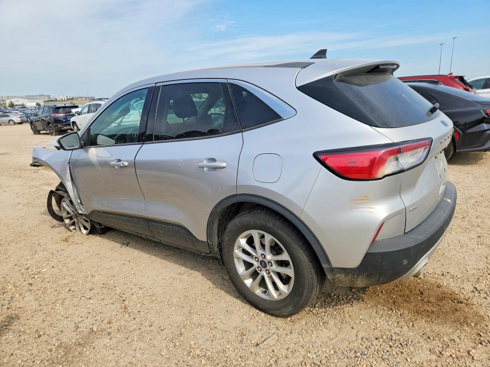 Photo 2 from auction – 2020 FORD ESCAPE with VIN 1FMCU9G65LUB50775