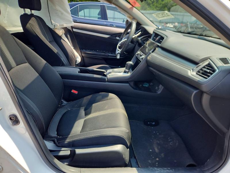 Photo 7 from auction – 2017 HONDA CIVIC with VIN 2HGFC2F70HH553032