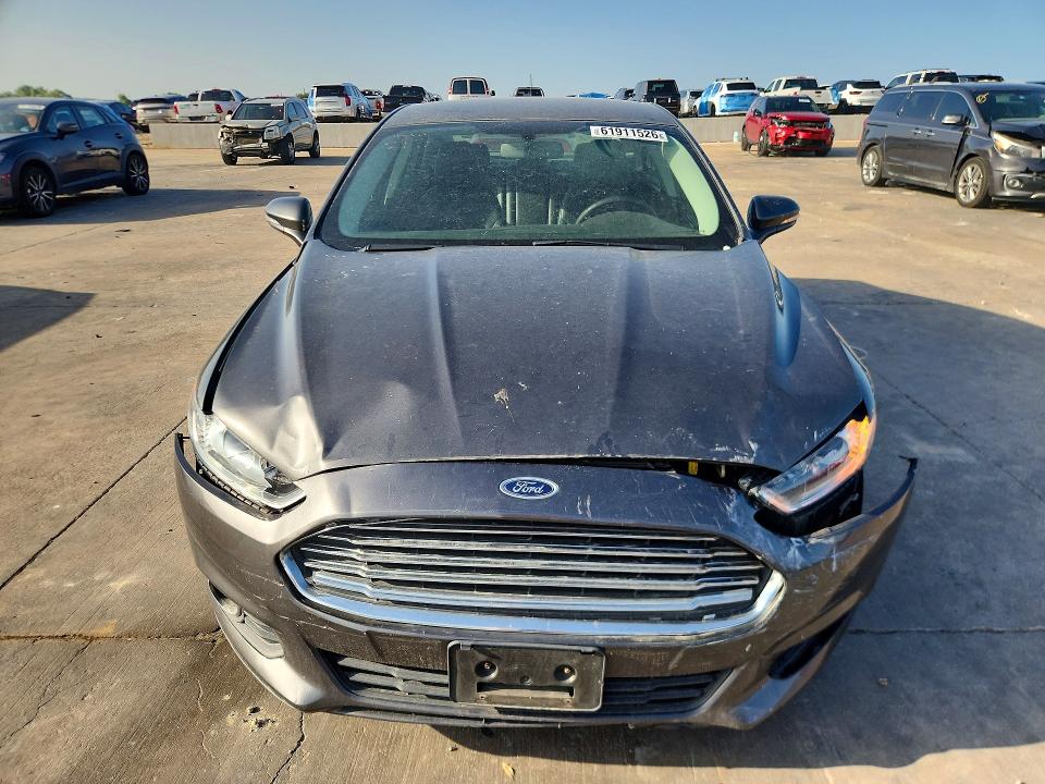 Photo 5 from auction – 2016 FORD FUSION with VIN 3FA6P0HD8GR354698