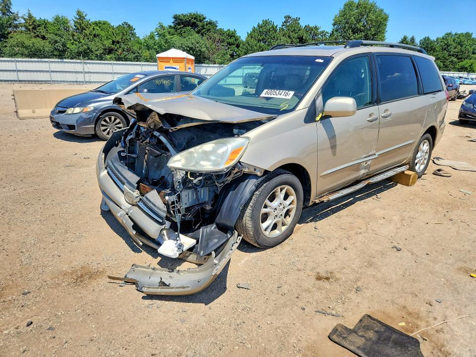 2005 TOYOTA SIENNA - Търг №60053416