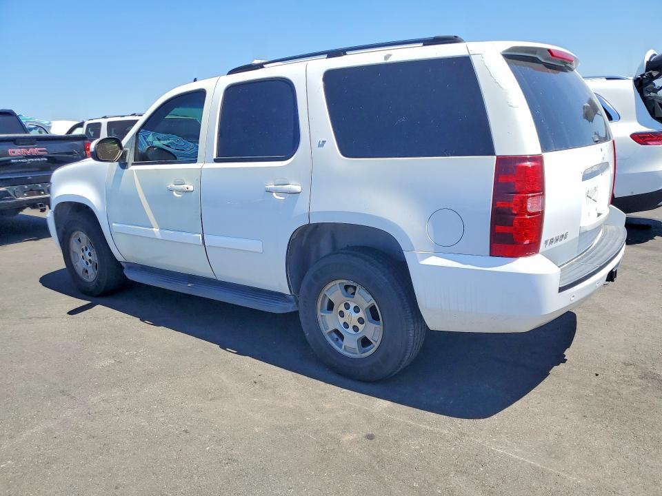 Photo 2 from auction – 2007 CHEVROLET TAHOE with VIN 1GNFC13077R165351