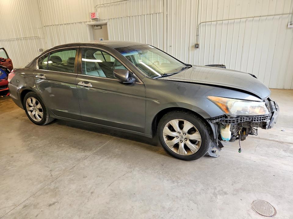 Photo 4 from auction – 2010 HONDA ACCORD with VIN 1HGCP3F8XAA005906