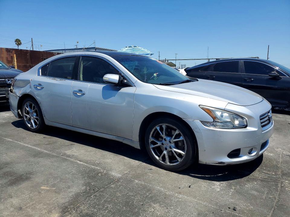 Photo 4 from auction – 2014 NISSAN MAXIMA with VIN 1N4AA5AP7EC462982